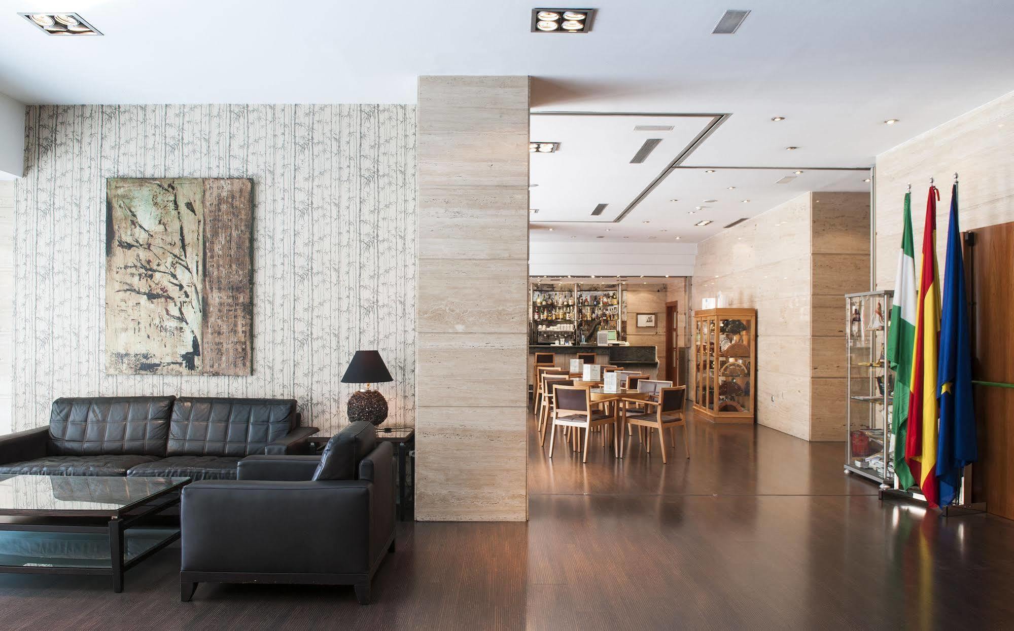 Occidental Hotel 4*