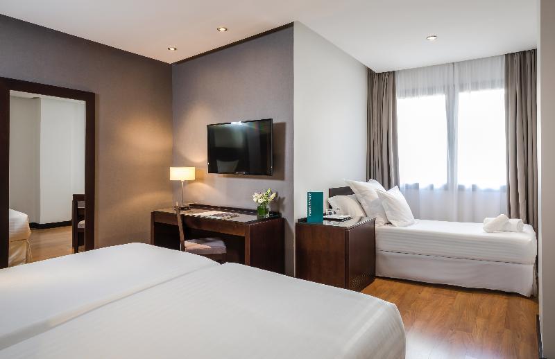 Occidental Hotel 4*